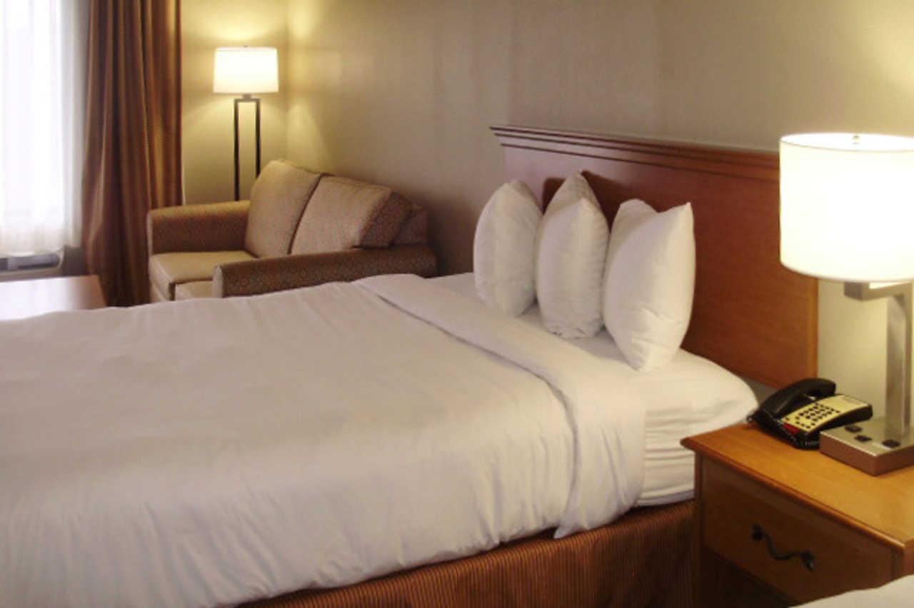 Comfort Inn & Suites Cooperstown - Milford Экстерьер фото